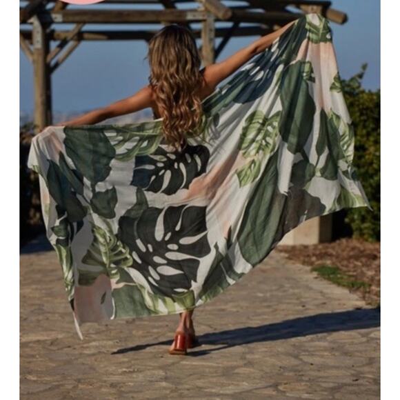 Virginia Wolf Accessories - Virginia Wolf Multi Wear Tropical Botanical Wrap